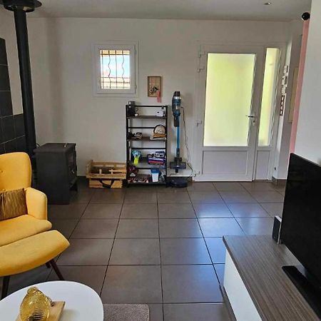Appartement Dans Notre Maison Domessin エクステリア 写真