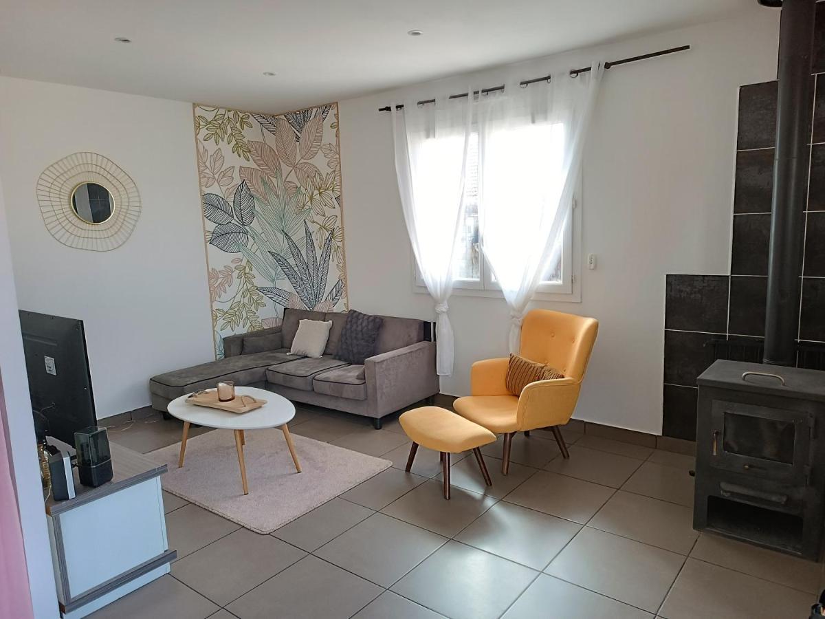 Appartement Dans Notre Maison Domessin エクステリア 写真